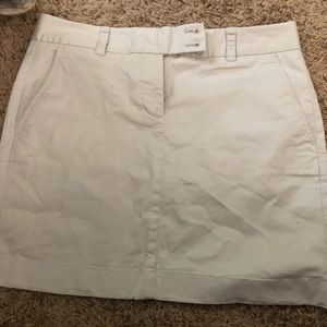 Vineyard Vines Mid thigh skirt